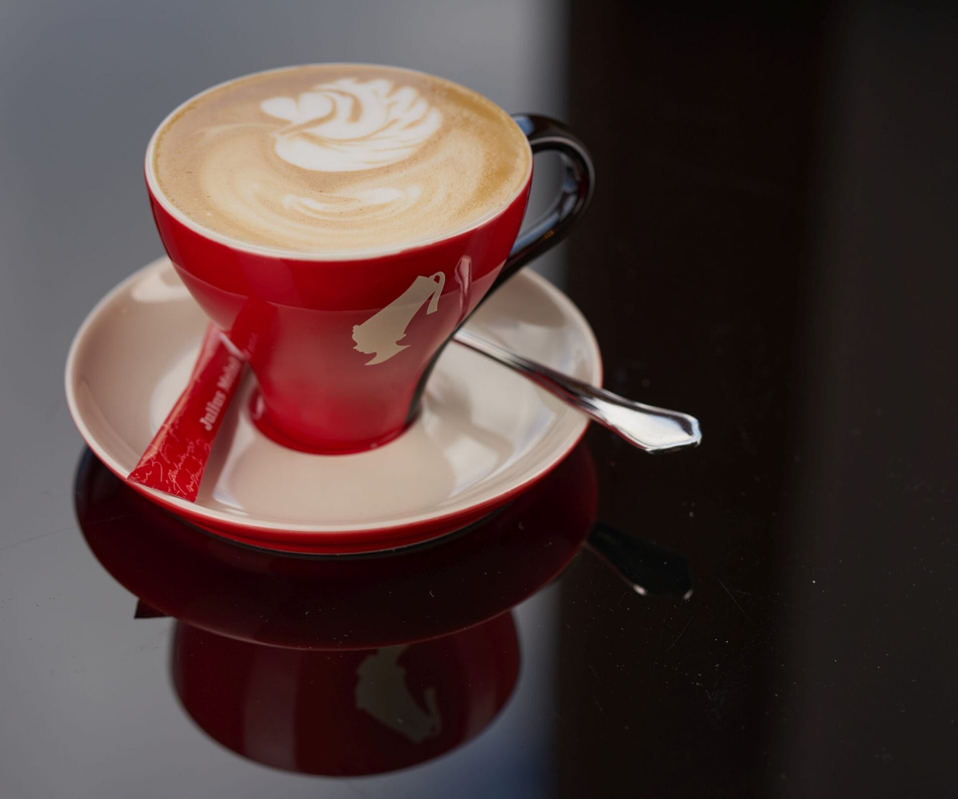 Hotel Porto Sofie - Cafe am Seerhein - Cappucino